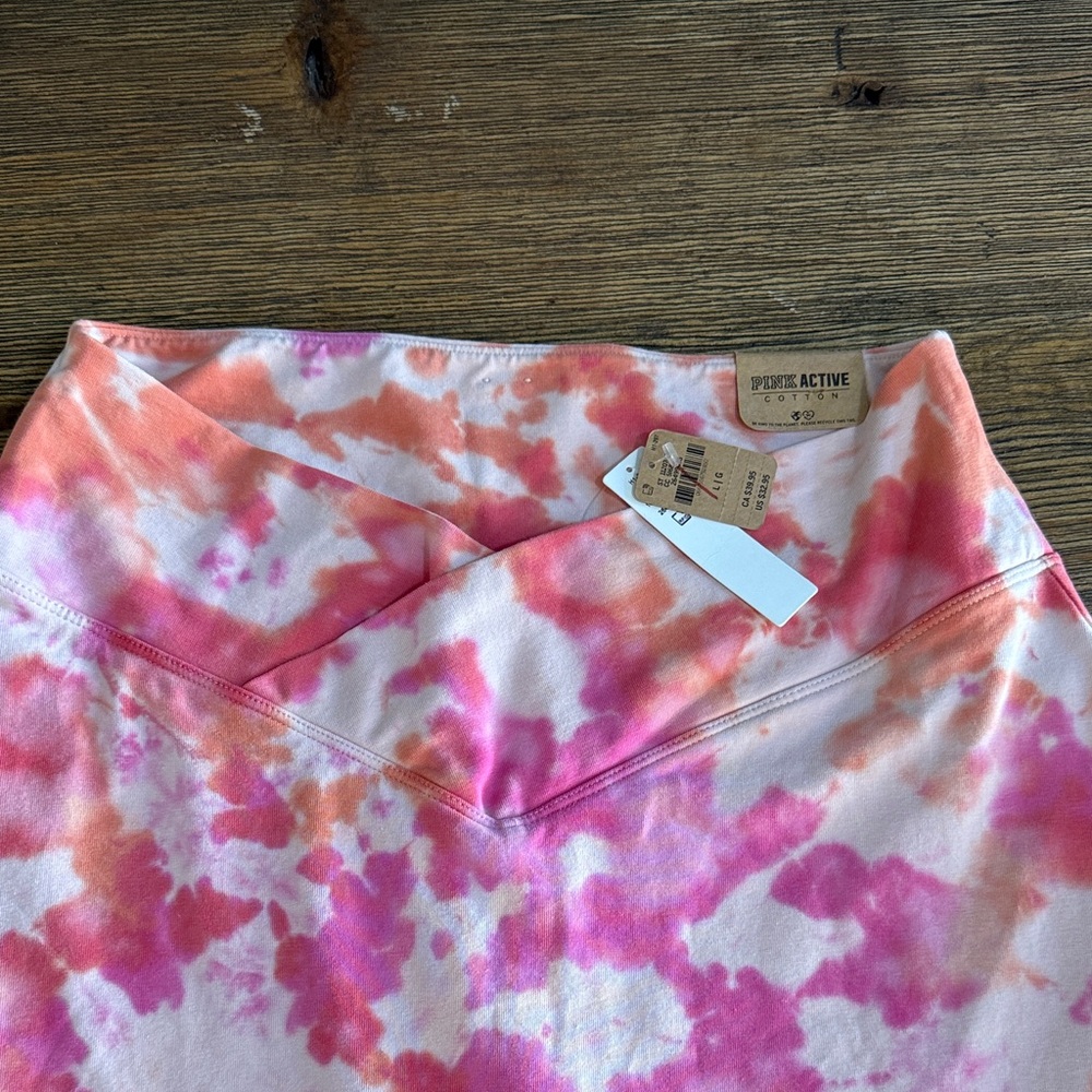 PINK Victoria's Secret Pink and Orange Tie-Dye Skort. High waist V crossover - Picture 3 of 11